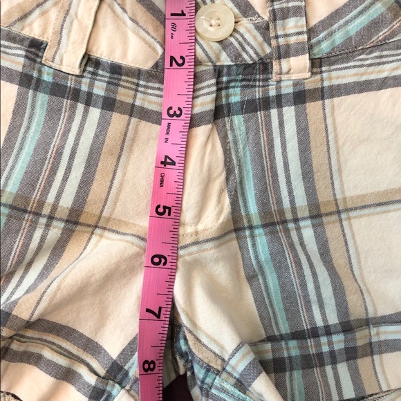 O’Neill shorts in size 1 - Picture 7 of 7